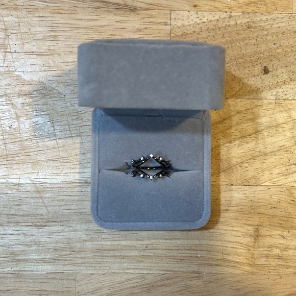 Enhancer Ring - Picture 2 of 3